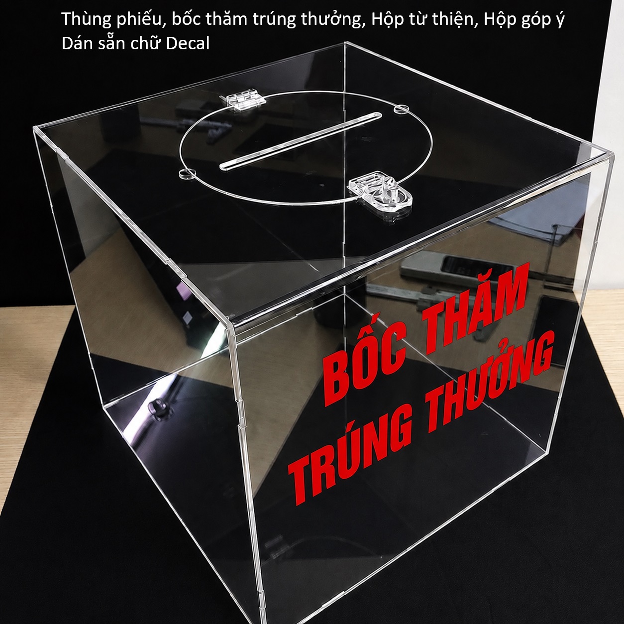 Hộp bốc thăm trúng thưởng mica dán decal đỏ