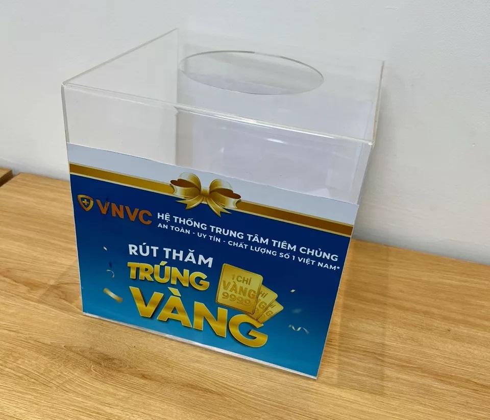 Thùng bốc thăm trúng thưởng dán decal sự kiện